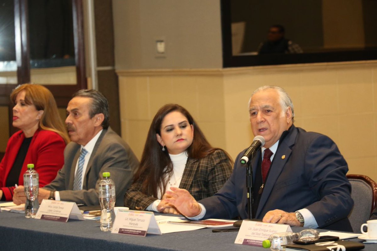 SECTUR_mx's tweet photo. 📣 #ComunicadoSECTUR        
Sectur y Asetur definen la estrategia de trabajo conjunto para continuar la diversificación de la actividad turística en México🇲🇽
📄 Sigue leyendo 👉🏼 https://t.co/4lOQYadxXN https://t.co/94AgWeb287