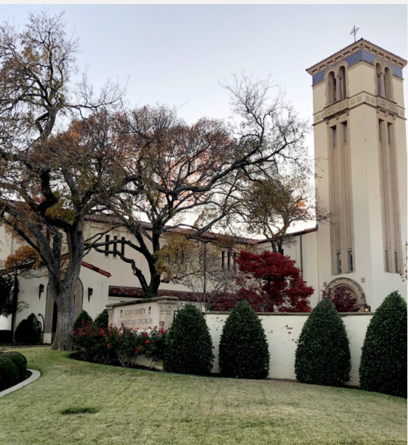 greenchalicedoc's tweet photo. Today we celebrate Texas Christian University and Brite Divinity School. GO HORNED FROGS! A short walk from Frog Pond is University Christian Church @uccftw a Green Chalice Congregation seeking care for planet and neighbors. #gofrogs #CBFplayoff #creationcare #loveandfrogs https://t.co/3dKRgXP5Jp