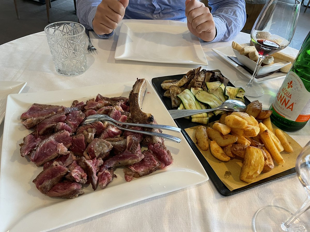 giaco___'s tweet photo. 🍾🍾🍾 https://t.co/jmrTSuu6A4