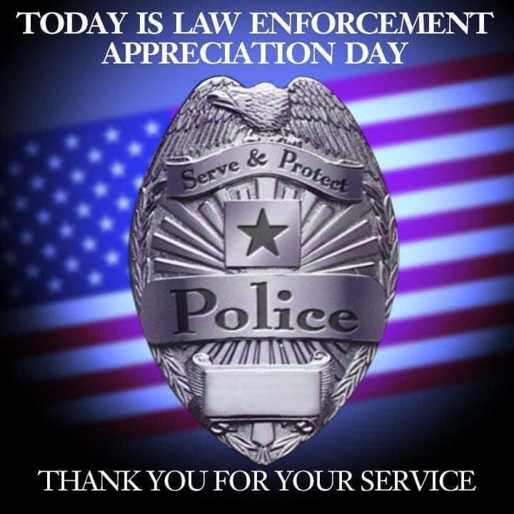 tinatini31's tweet photo. 💙💙💙 #LawEnforcementAppreciationDay #BackTheBlue #ThinBlueLine https://t.co/ExvBMEzDmt