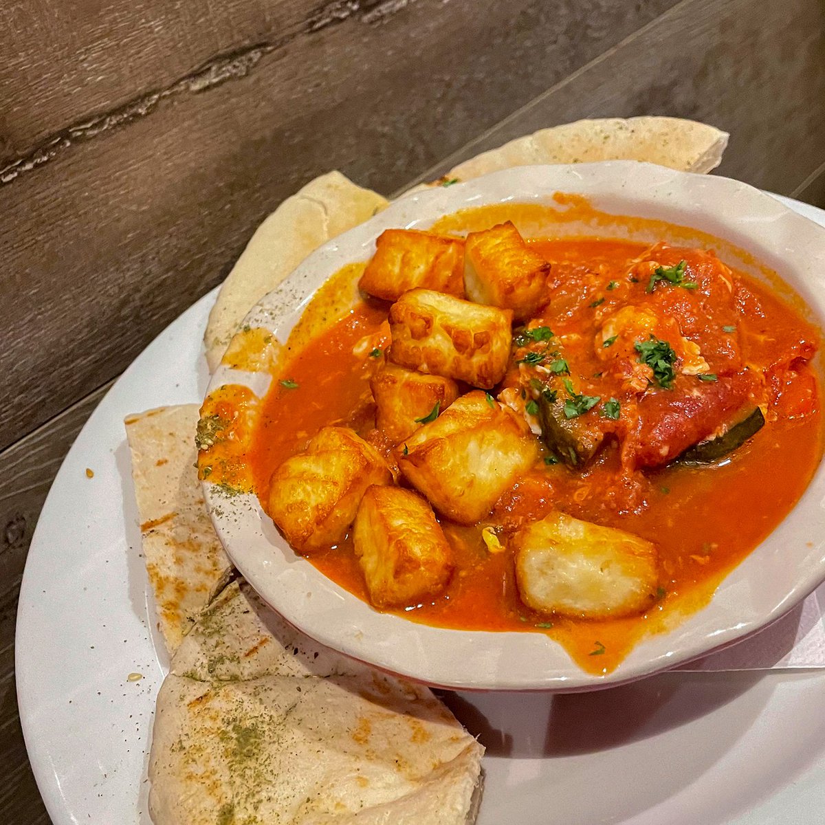 ByTheWayToronto's tweet photo. Warm yourself up on a cold day with our sizzling shakshuka! Did you know you can add halloumi or feta? Try it next time you come by! 

#BTW #BTWTO #ByTheWayTO #ByTheWay #ByTheWayToronto #Shakshuka #halloumi #patioTO #brunchTO #explorebloorannex #bloorannexbia #bloorannexlife https://t.co/UfCR2P8qR5