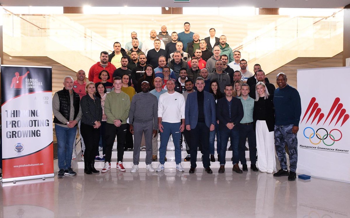 GHandballSummit's tweet image. 📸 | We finally made it into the last day of the #GHS2023 Check out some of the best pictures of DAY 5!

🗣Sergio Sanchez, Carlos Ortega &amp;amp; Anselmo Ruiz de Alarcón 

#GlobalHandballSpeakers
#GlobalHandballSummit