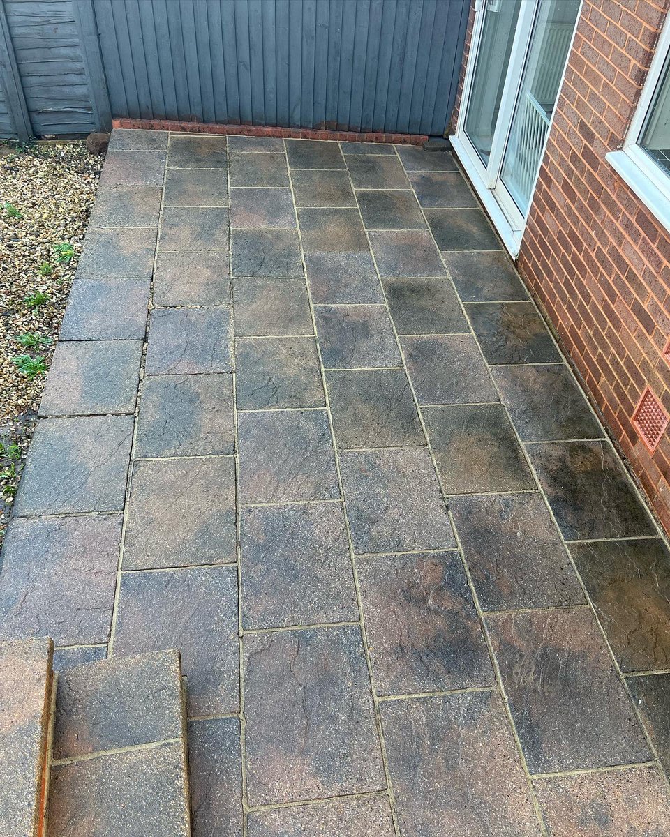 DevonGardenSolutions tweet media