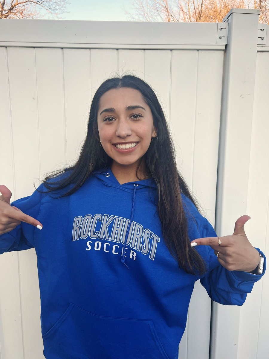 jazmartinez_r's tweet photo. Beyond grateful and humbled to finally announce my commitment to Rockhurst University.  I owe it all to God, coaches, family, and friends that have been with me every step of the way.  So excited to get to work and continue my soccer journey at the next level!! @RU_WomensSoccer https://t.co/RsLlLYMaVz