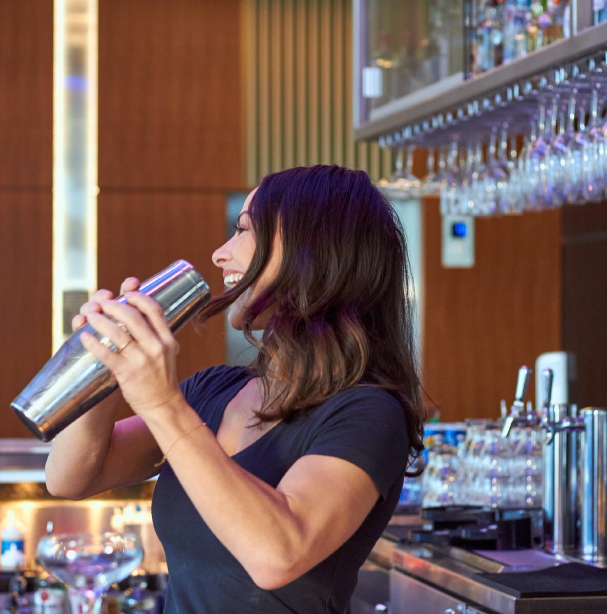 Level7RoofBar's tweet photo. Shake things up this week! Join us for a perfectly crafted cocktail. 🍸 

#Level7RooftopBar #raleigh #visitnorthhills #handcraftedcocktails #raleighrooftopbar https://t.co/VOfoCdxzTG