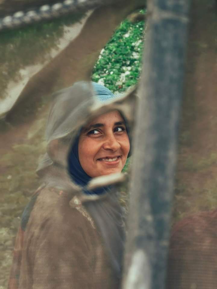 engazatmasr2020's tweet photo. صور رائعة لحصاد محصول الفراولة المصرية 
طوخ قريه الدير ، يناير 2023
تصوير..Ahmad mansour
يذكر ان مصر تحتل المرتبة الأولى عالميا في تصدير #الفراولة المجمدة.
عمار يا #مصر 🇪🇬❤️ https://t.co/Ieu6VSpbtD