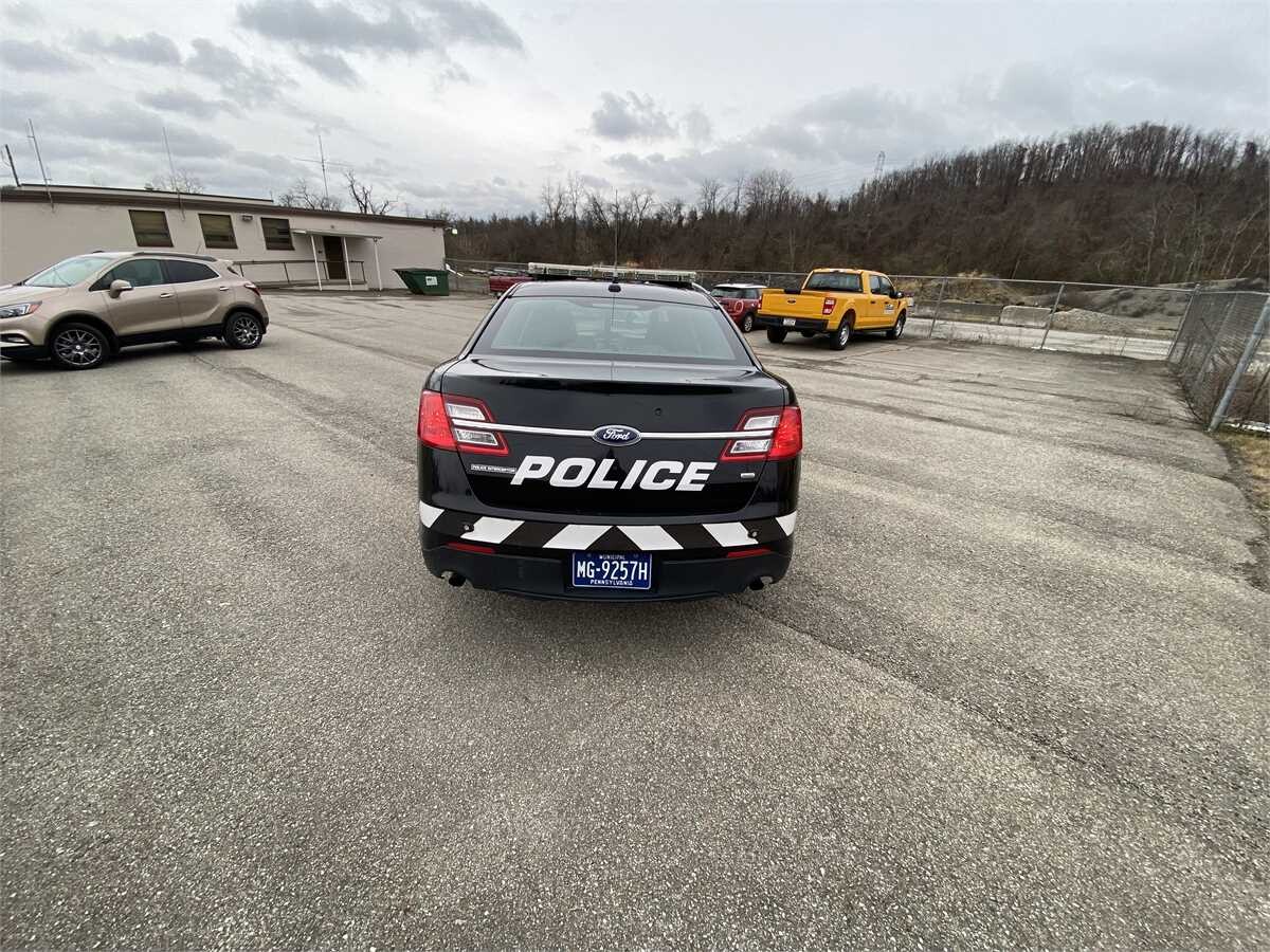 municibid's tweet image. Whether you're looking for the perfect gift or to upgrade your ride without breaking the bank, this 2015 Ford Interceptor (Taurus) is a big👍
mbid.us/3jWg3BI

#giftidea #fordtaurus #sedan #policecar #policeinterceptor #fordcar #auction #forsale #ford