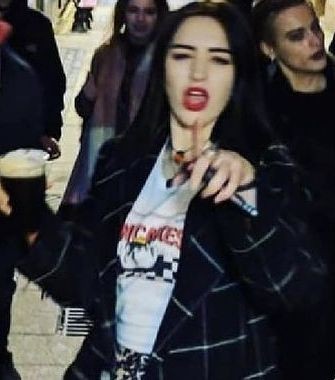 marie/nina ☘️ on Twitter: "nobody move i found dani pics i had never