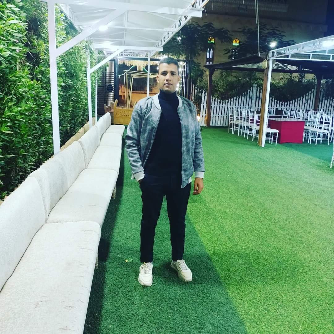 CapMedoelshahat's tweet photo. أملنا في الله و ليس في 2023
و العيب فينا ليس في 2022

{إن الله لا يغير ما بقوم حتى يغيروا ما بأنفسهم}. https://t.co/0r9yMSGzxR