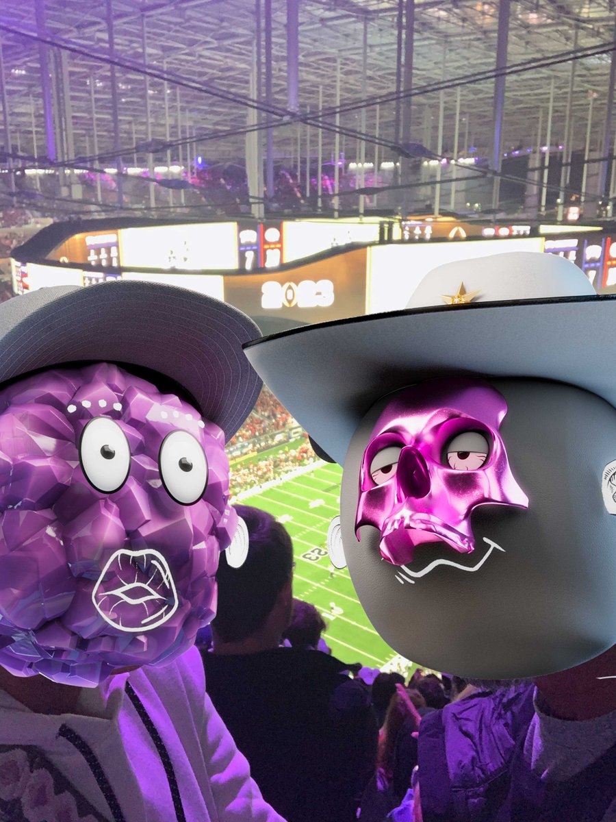 The Aces fam helped set up two Aces for a night out at the National Championship... for $free.99!! 

Do we think TCU can come back and make this a game?! Looks like they might be cheering for the Horned Frogs 😬 😬 😬 #TheAces #UGA #TCU #didtheyswitchheads