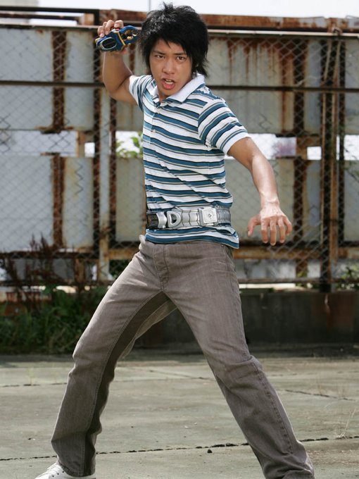 仮面ライダーガタック マスクドフォーム 登場作品:仮面ライダーカブト