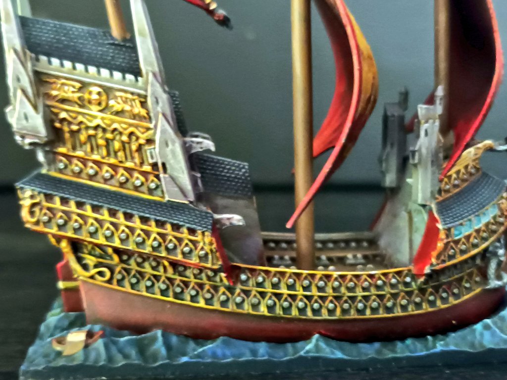 Amoeba_Bait's tweet photo. The Heldenhammer from #Dreadfleet is finally finished.
#PaintingWarhammer #WarhammerCommunity https://t.co/jDl5rnWxVA