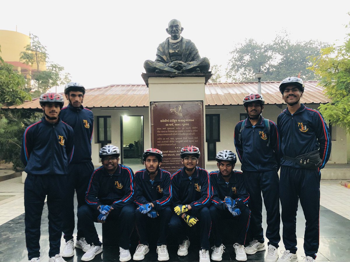 manavmahida91's tweet photo. #sabarmaticyclerally                                  Today we did meditation in the place which Mahatma Gandhi stayed at night in Kareli now moving towards Bharuch. @PMOIndia @CMOGuj @HQ_DG_NCC @NCC_Dte_Gujarat @ADevvrat @ArvindKapoorTYG https://t.co/iYBWvHSwHN