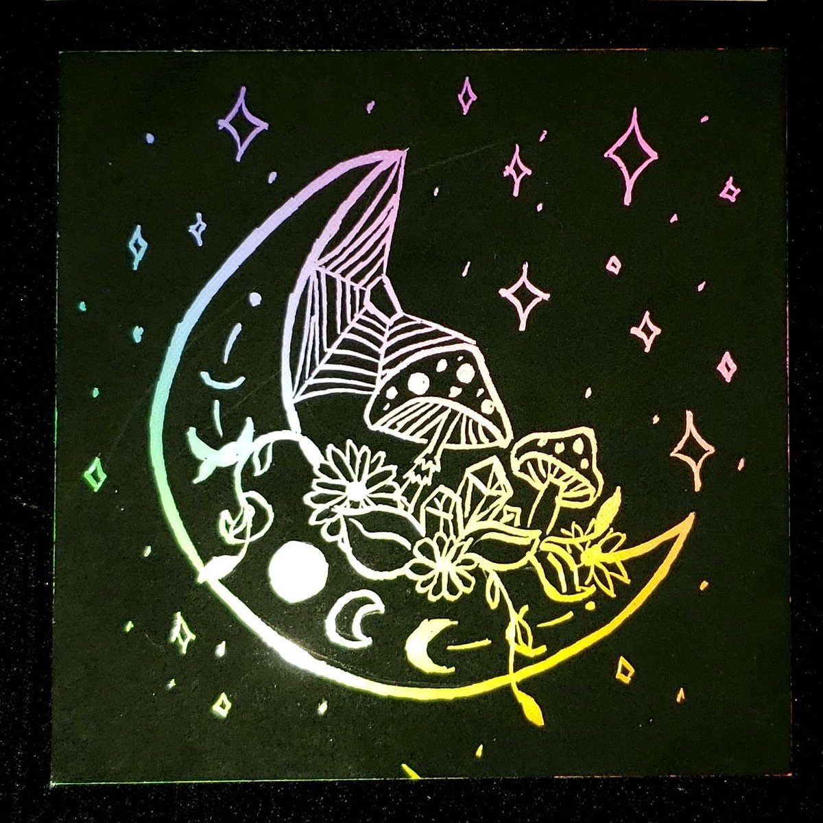 BirdDabble's tweet image. Etch Art 
Forest Moon
This type of art is so playful and fun
Just something simple and easy
#etch #etchart #scratchart #easyart