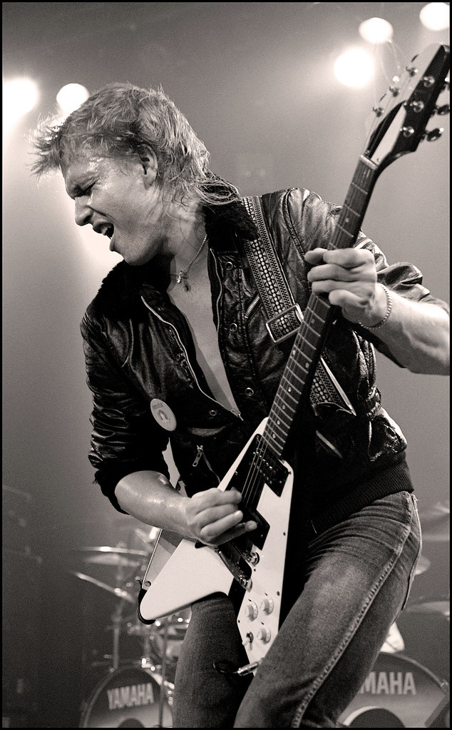 'Only you can rock me'
Happy 68th Birthday to the legendary guitarist #MichaelSchenker 🎉
#Scorpions #UFO #MSG #DoctorDoctor #ArmedAndReady