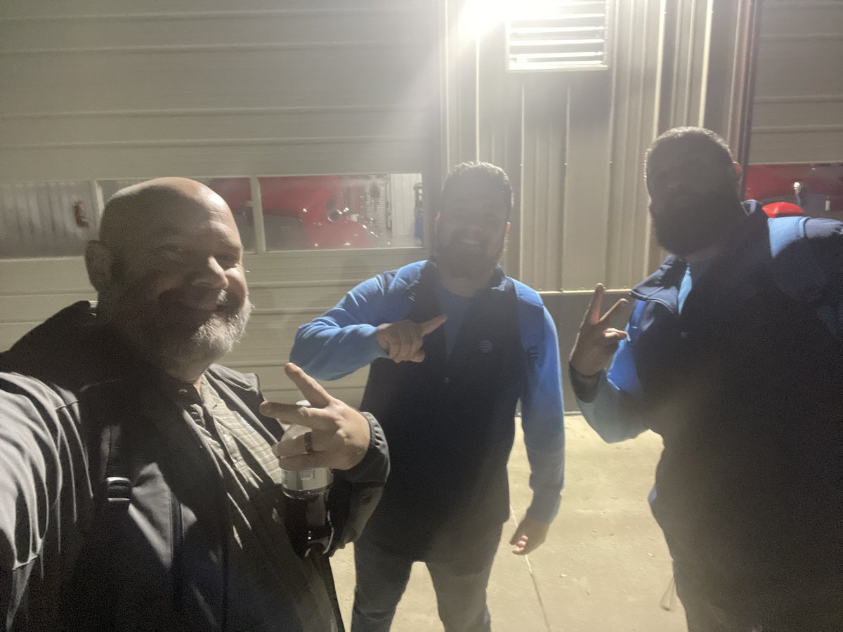 Daniel Riley tweet media