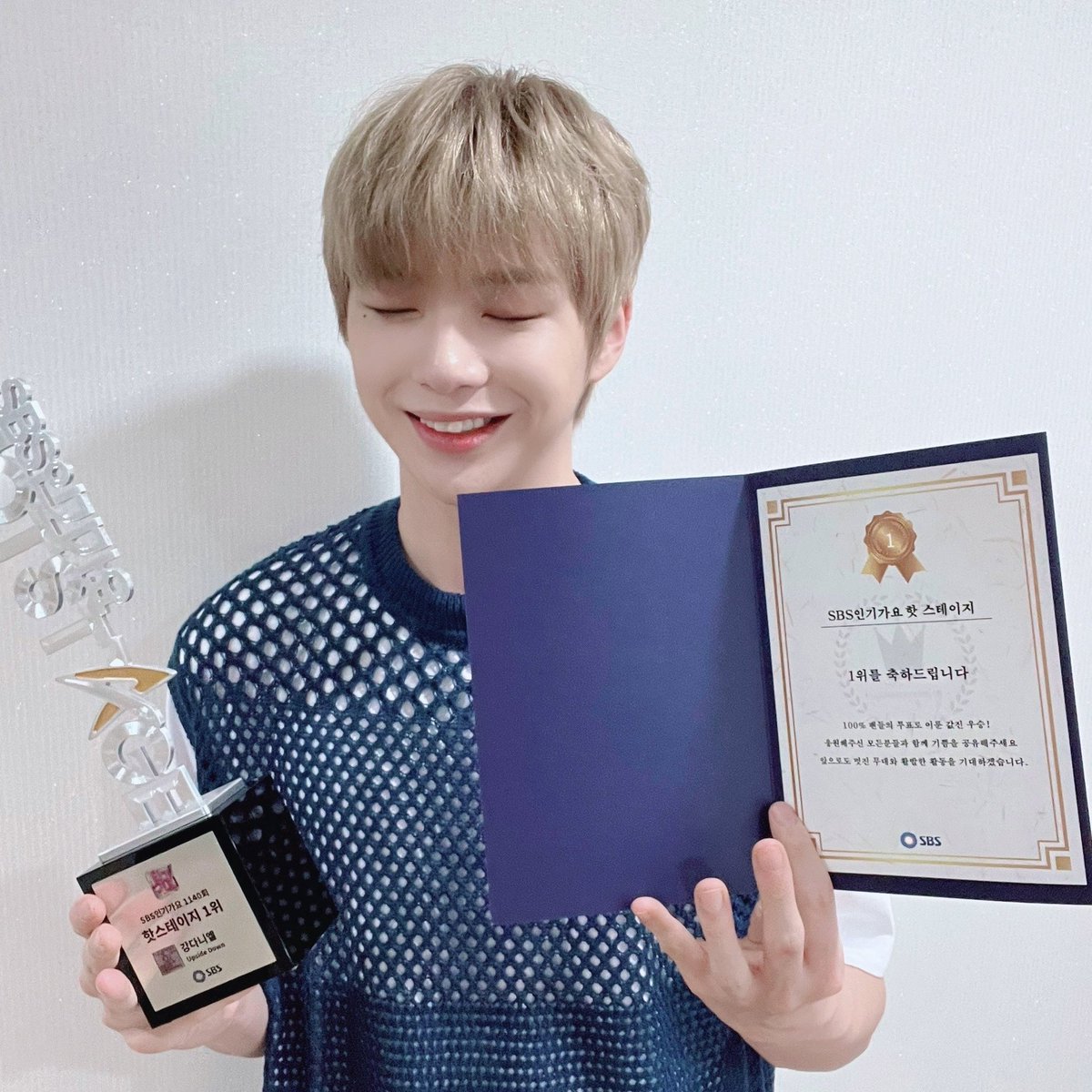 📸 ㅤ,,     ﾉ ⠀𝗻ew⠀  ₊ ⠀  𝘂pdate     : ⠀ (  𝒟  )  ⠀ 、   events     📆      ،̲،̲ ⠀ #ℛeåd𝚢·to·pa𝐫ą𝑑isê #𝓉øxi𝑐𖤣𝕤ide

I'm ready to <a href="/naked__web/">NIℕI ♡</a>'s comeback, el regreso más esperado, muchas felicidades amorcito, te deseo lo mejor y mucho éxito.