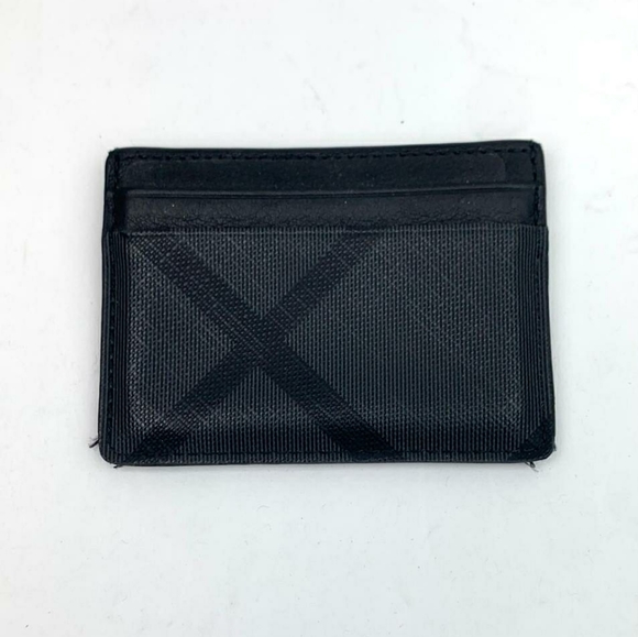 BoBlake20712955's tweet photo. So good I had to share! Check out all the items I'm loving on @Poshmarkapp from @DesignerCloset5 @maggie20292983 #poshmark #fashion #style #shopmycloset #danier #brooksbrothers #burberry: https://t.co/r7HsJnbjLj https://t.co/pz4yKOORih