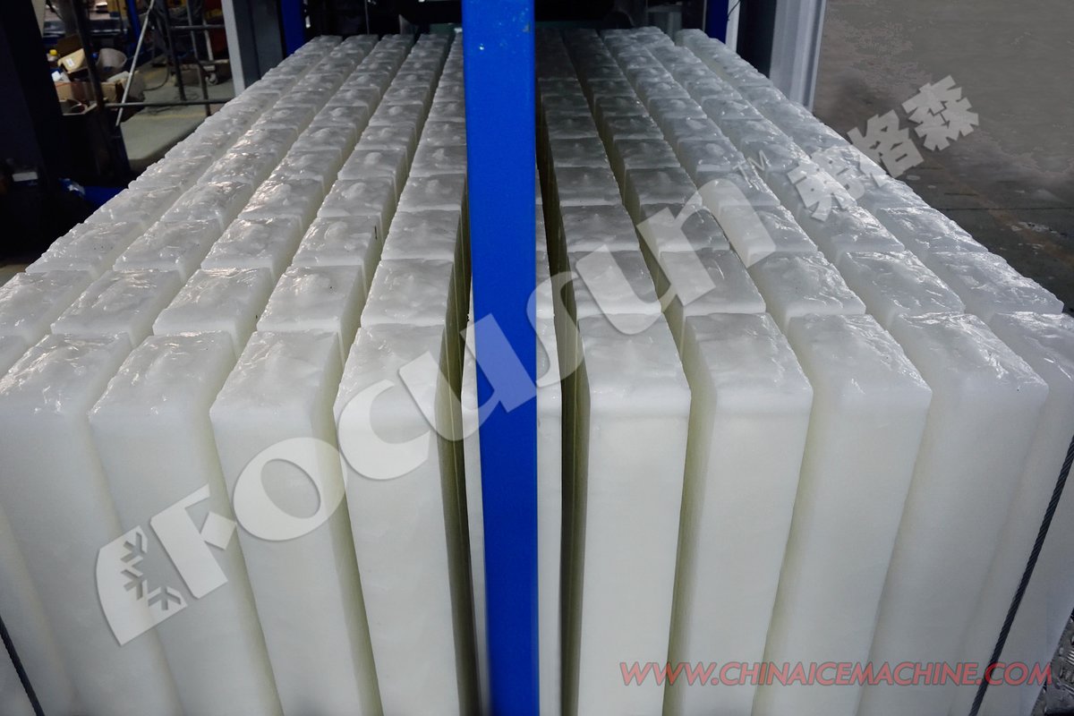 AlexCAIDJ666's tweet image. #Focusun Fabrique de glace conteneurisée - Machine à glace en barre + chambre froide, capacité de production 5 tonnes par jour ;
 ☎️Pour plus d'information, N'hésitez pas à nous contacter ;
#fabriquedeglace #icemachinefactory #barredeglace #painsdeglace #blocdeglace #icemachines