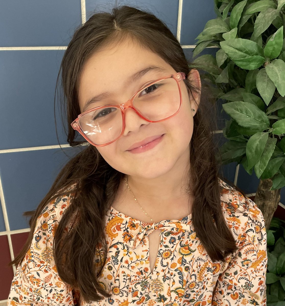 maestra_deanda's tweet photo. So incredibly proud of Andrea Rodriguez, my 3rd grade Dual Language student and 2023 Elementary Student of the Year for the National Association for Bilingual Education @NABEorg.❤️ #duallanguage #teacher #mentor @scholarpride @McAllenISD @monitornews https://t.co/yurBQYc5Ka