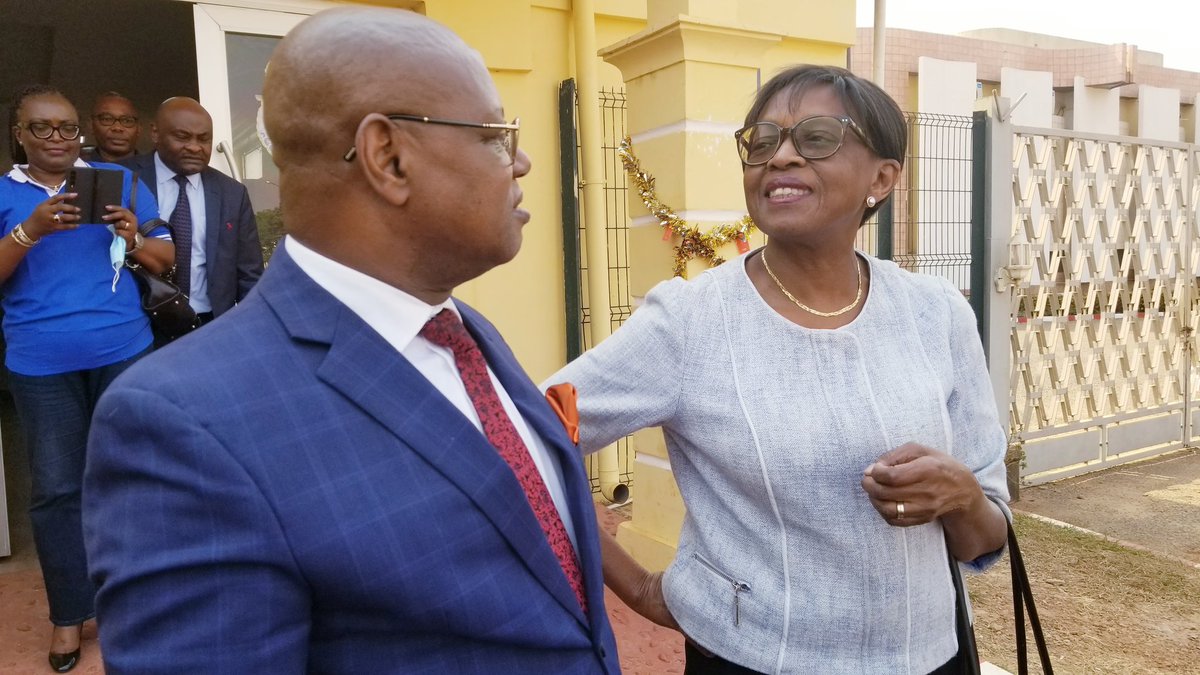 OMSCentrafrique's tweet photo. La Directrice Régionale de l'@OMS_Afrique, est arrivée ce 09.01.23 à #Bangui. @MoetiTshidi répond à l'invitation du @GouvCF à l'occasion du 4ème Congrès National de la Société Centrafricaine de Gynécologie-Obstétrique sous le thème "Cancers gynécologiques et mammaires". https://t.co/OugqpAl6yN
