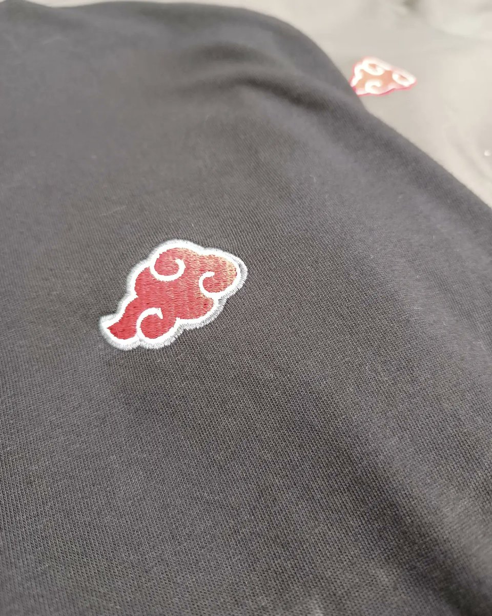 MonsterLabStore's tweet photo. Hoy vengo con las camisetas. Tenemos de link de Zelda, pochita, Shingeki y akatsuki. Su RT nos ayudaría mucho. https://t.co/e4wthrj6CS
