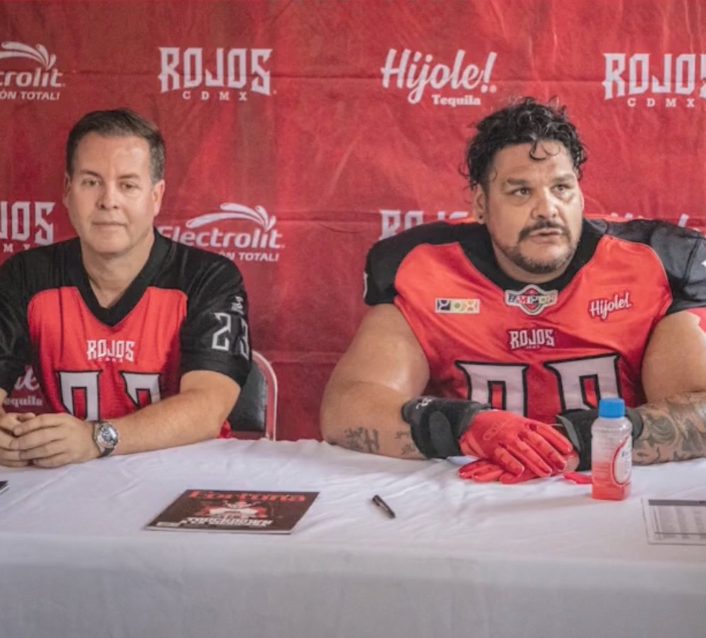 TYSONLOPEZ's tweet image. El éxito no es un accidente, es trabajo duro, perseverancia, aprendizaje, estudio, sacrificio y sobre todo, amor por lo que estás haciendo o aprendiendo a hacer #tylo #player #rojos #reds #champs 😎😜 #unamas
#football #footballgame #footballseason #footballplayer #ball #pass