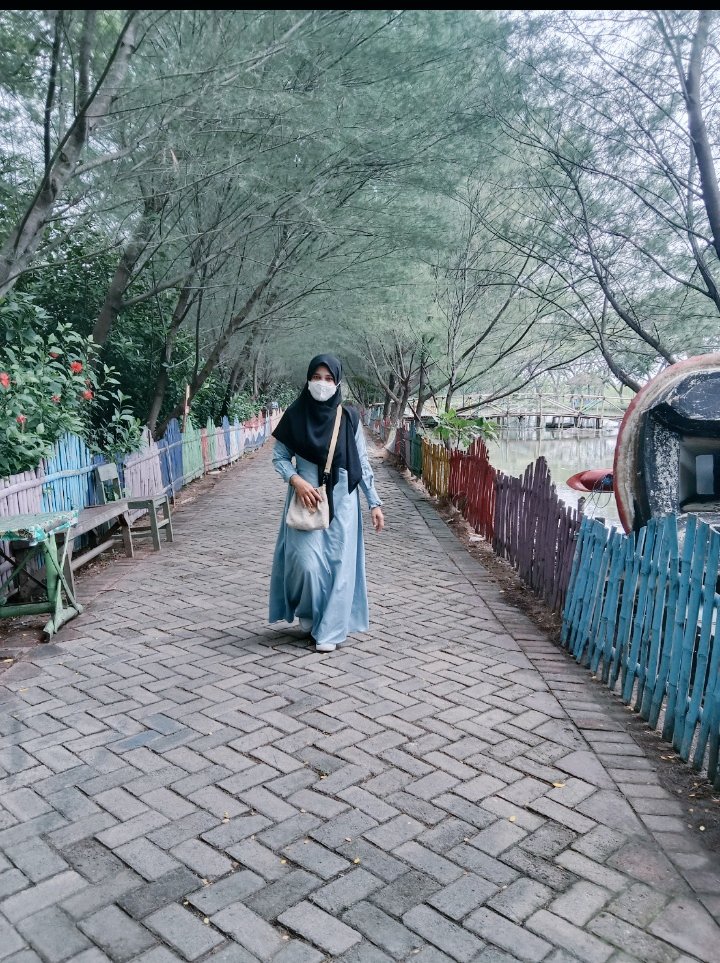 Aldiyah2021's tweet photo. Saking kuatnya perempuan kalau sedang marah. Besi ditendang pun besi jg yang akan minta maaf.
#pagiiii https://t.co/hvKUDwO80g