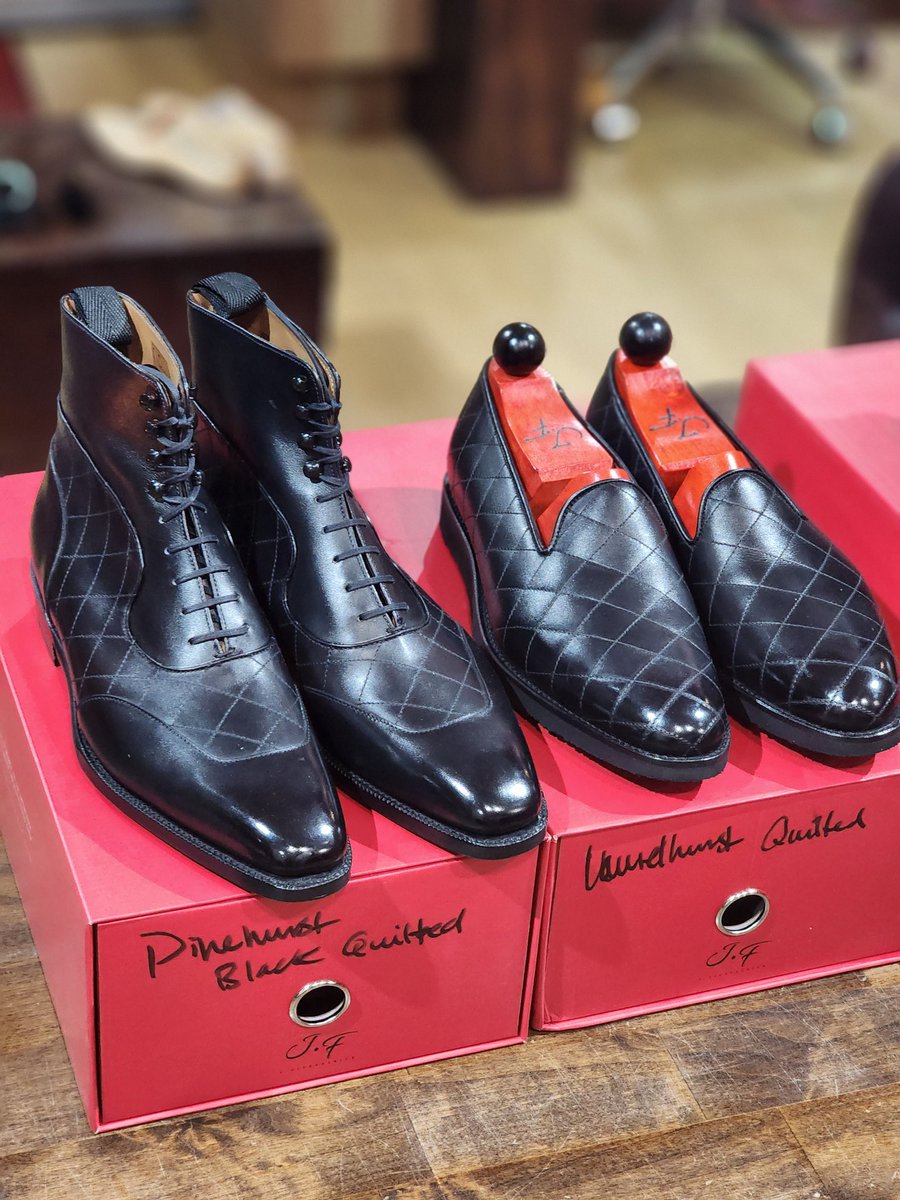 Quilted Everything
.
#quilted #quiltedleather #quiltedshoes #jfitzpatrickfootwear #jfitzpatrick