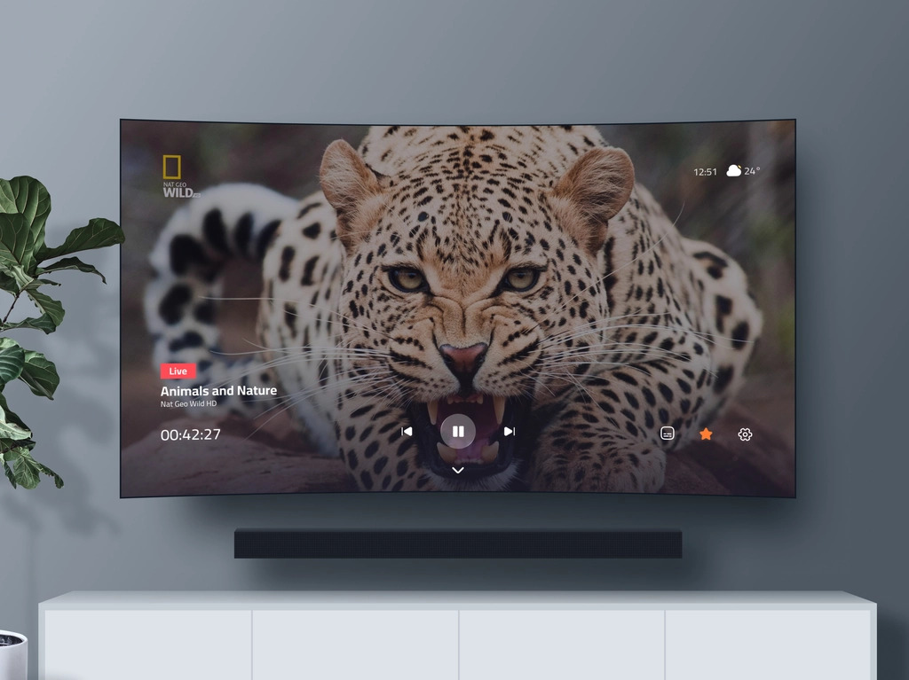 orizondesign's tweet image. Did you ever have to design a #TVinterface? Check out this awesome concept #design for a live TV player! 🐆 With a modern look, it's sure to make watching your favorite shows an enjoyable experience. Thoughts? 💭 #uiuxinspiration Design by Mohammad 🔥 ow.ly/eoy150Mm8Wx