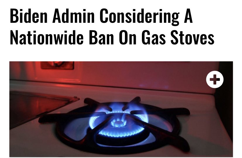 Clown World ™ 🤡 tweet media