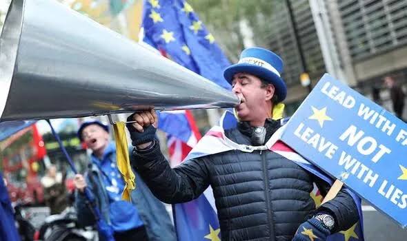 @NoContextBrits 'STOOOOPPPP BREEEEEXIT!!!'

@snb19692 #StopBrexit #BrexitHasFailed #RejoinEU