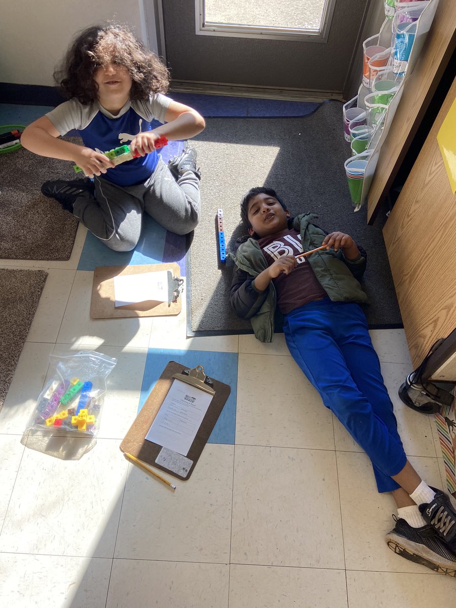msrichardfirst's tweet photo. Measuring our friends today and comparing to see who is taller! @Kingswoodbuzz https://t.co/XmrrqCpvyl