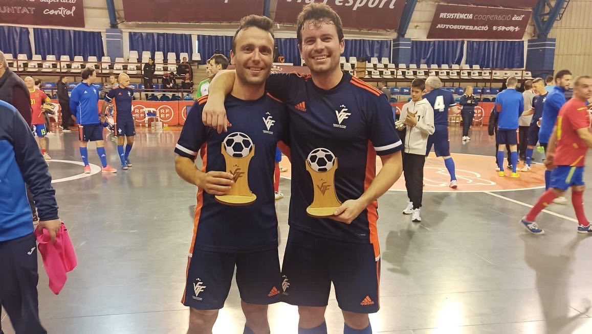 Un placer! <a href="/FFCV_info/">FFCV</a> <a href="/FutSalRFEF/">Futsal RFEF</a> <a href="/AlziraFS/">Family Cash Alzira FS</a>