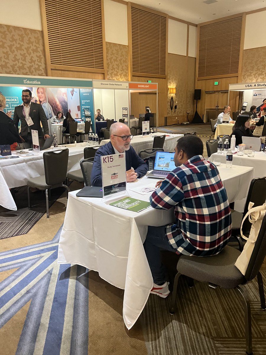 USA: A Study Destination tweet media