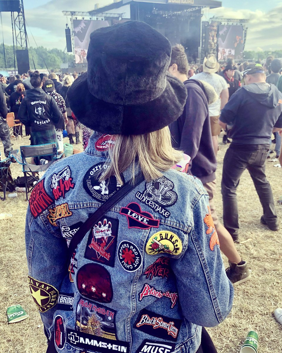 Julie Linley tweet media