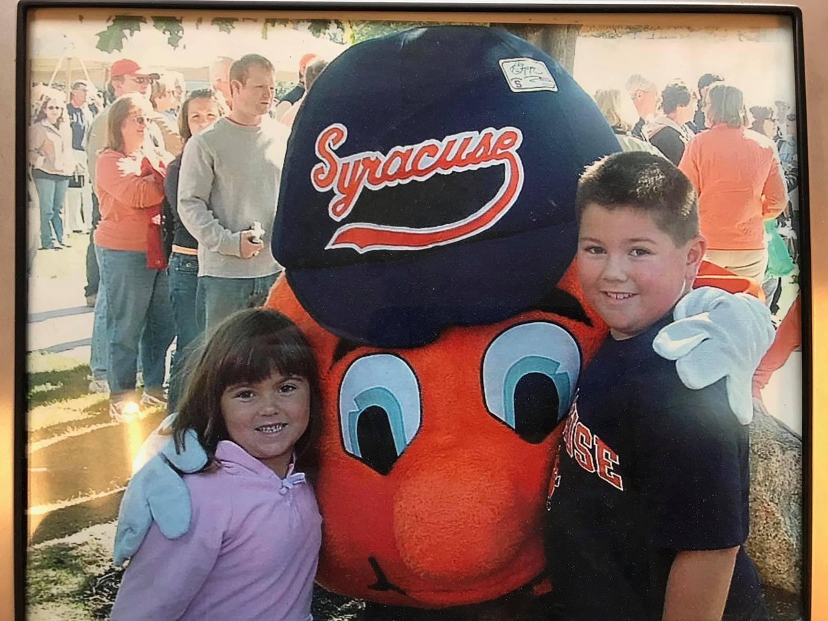 Lisa Kniffin tweet media