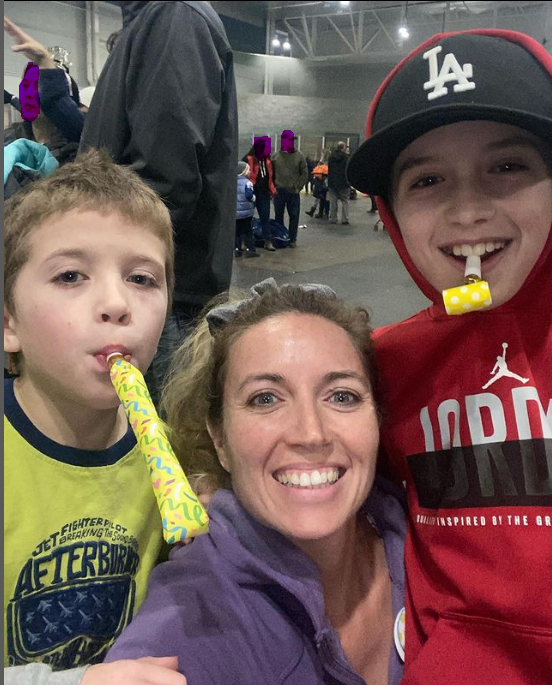 We have our winner from our Oshawa Celebrates 'post a pic' social media contest! missvicky80 on instagram is our random winner! contact specialevents@oshawa.ca to collect your prize! #Oshevents #Oshholiday #OurOshawa #OshawaProud #Oshawaloveslocal