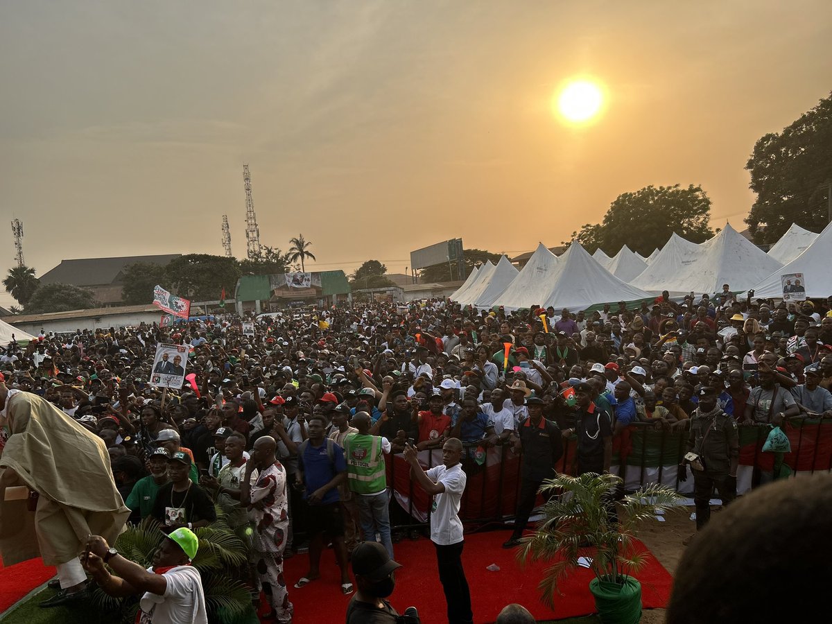 steveose's tweet photo. #ObiDattiInWarri #ObiDattiInAsaba #ObiDattiInDelta #Obidatti023 #PeterObiForPresident2023 #PeterObi4President2023 Delta is Vibrantly #Obidient ✊🏾💯🔥🇳🇬 https://t.co/Vi7BPMfwZd