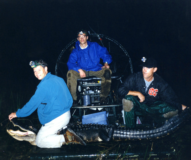 Living on Earth’s Don Lyman spent a night in Florida’s Everglades, investigating what tasty treats alligators like to capture in their gaping jaws. 🐊

He shares his story in this week's show -- listen here: 
loe.org/shows/shows.ht…