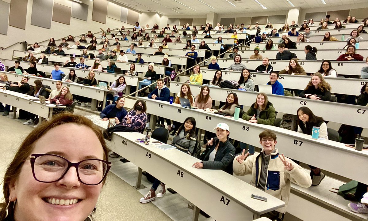 #springsemester let’s go! Look at all those eager learners! @LifeAtPurdue @PurdueBiochem