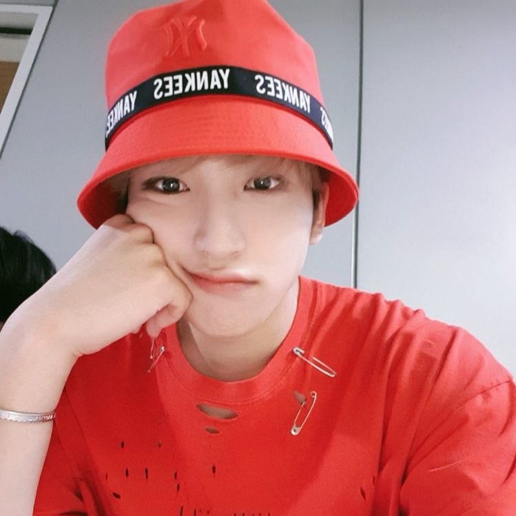 nyu_land's tweet photo. 📀 SANGYEON
talk that talk ::
-
“you know that sometimes the most common words are the best things to say?”
-
cute and fun ; memorable and catchy chorus ; really great vocals https://t.co/nKQJlhWbDC