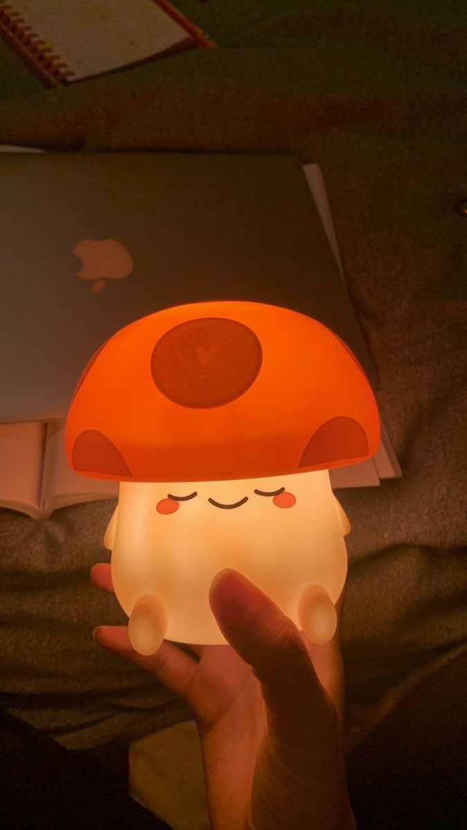 300moods's tweet image. Mushroom lamp 🍄