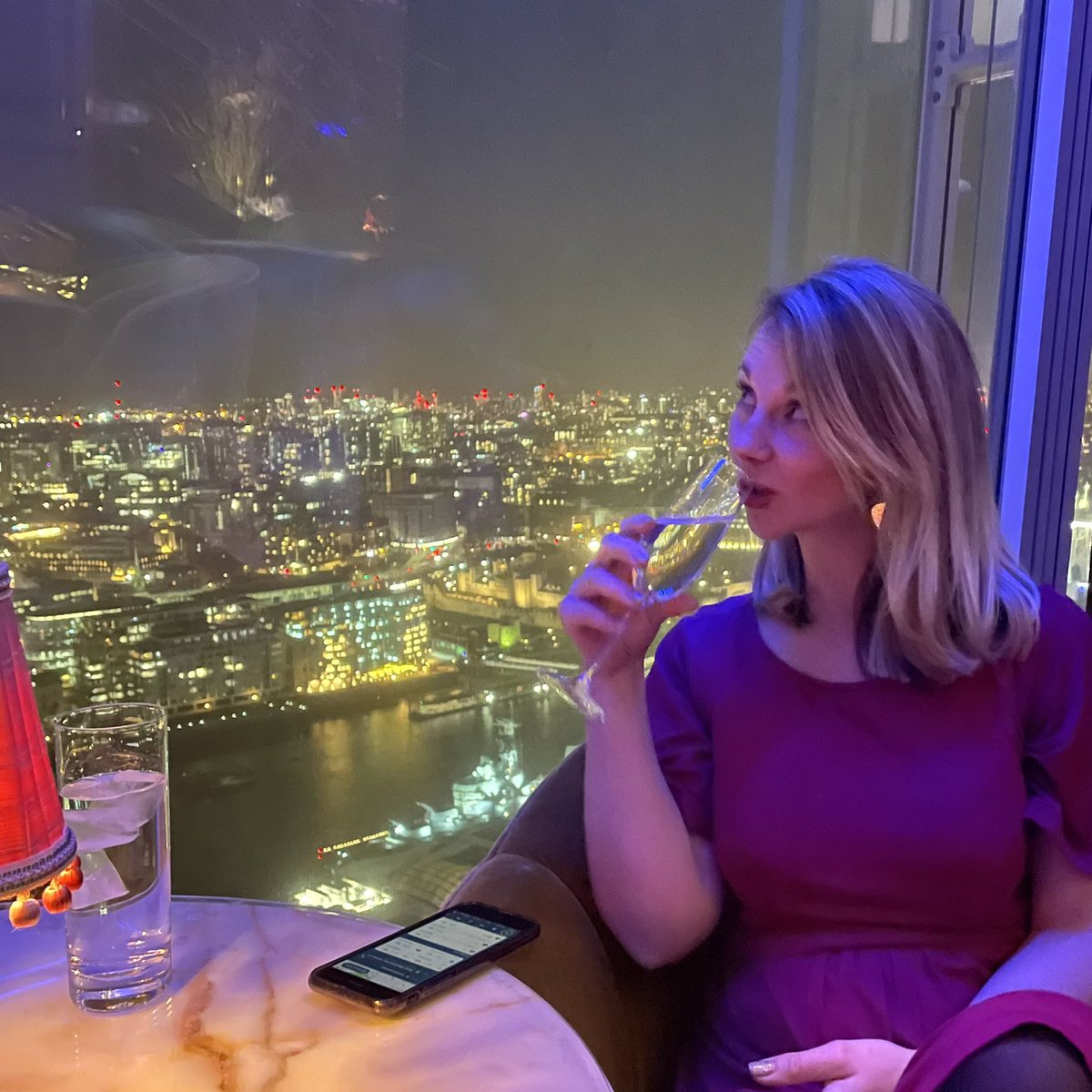 GemKnight88's tweet photo. Golden corgis, champagne &amp; travel trends

#Globetrender @ShangriLaHotels @TheShardLondon @JPRMediaGroup https://t.co/iGwkHDY1v6