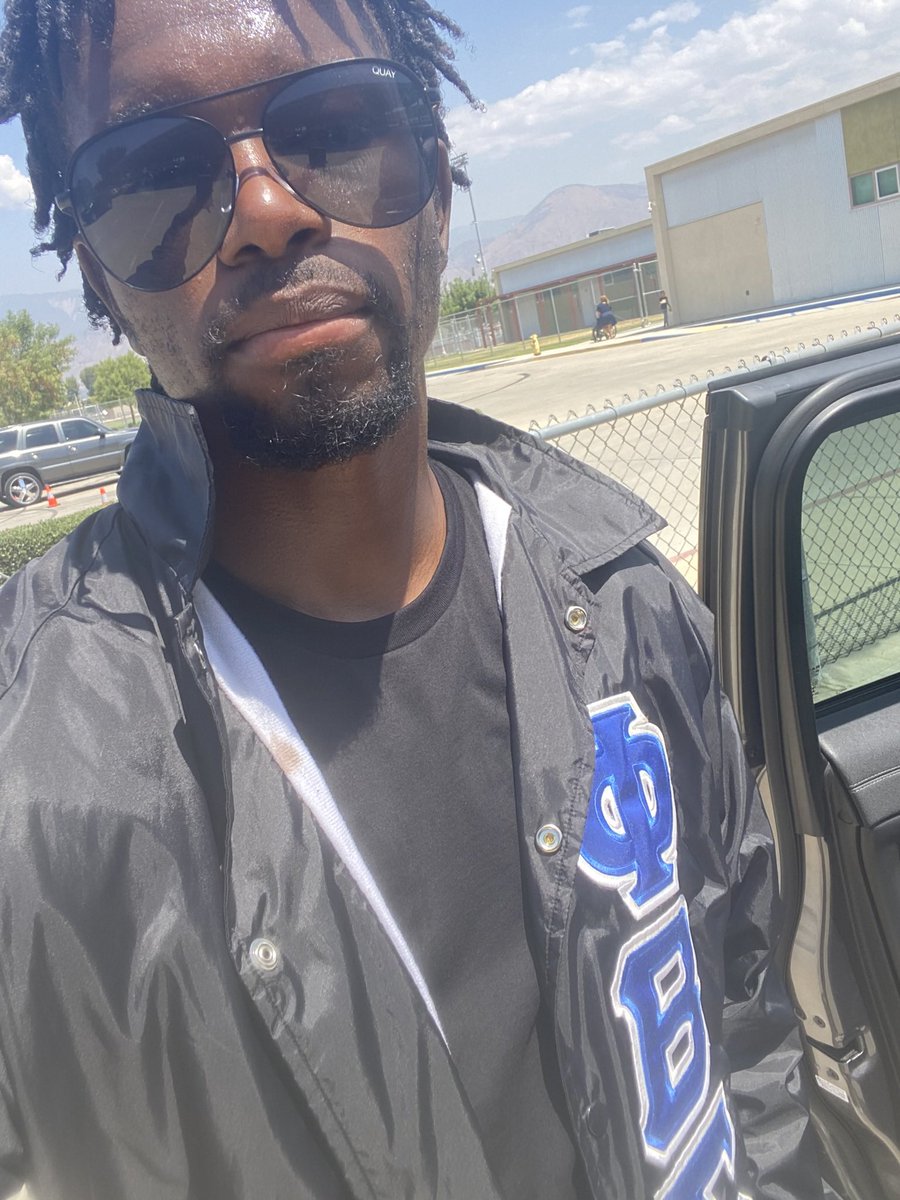 ArthurJoneslll's tweet photo. One time for the Mab! Blue Phi!!! 💙🖤🤍🤘🏾🙏🏾 Oldie, but goodie! Frat reminded me today. My line will be 15 years in on March 2nd, 2023 🤯 Still serving the community. #Brotherhood #Scholarship & #Service 🏁 TMC #Spr08 #MuXi #Maphia https://t.co/tvT3Blu5PJ