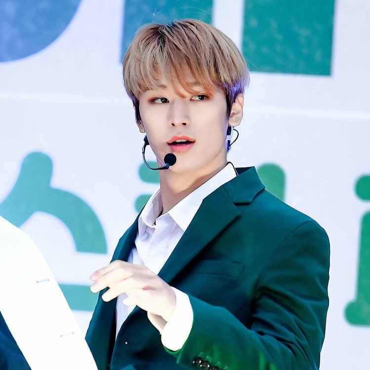 nyu_land's tweet photo. 📀 JUYEON 
breakthrough ::
-
“no matter what people say, shake it off… i’m going my own way” 
-
intimidating and attractive ; catchy and fun ; confident https://t.co/XODvzilN5T
