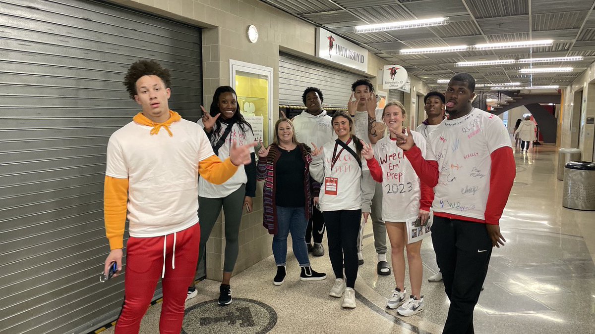 WreckEmPrep's tweet image. Wreck ‘Em Prep Spring 2023
Scavenger Hunt 🧵

#WreckEm