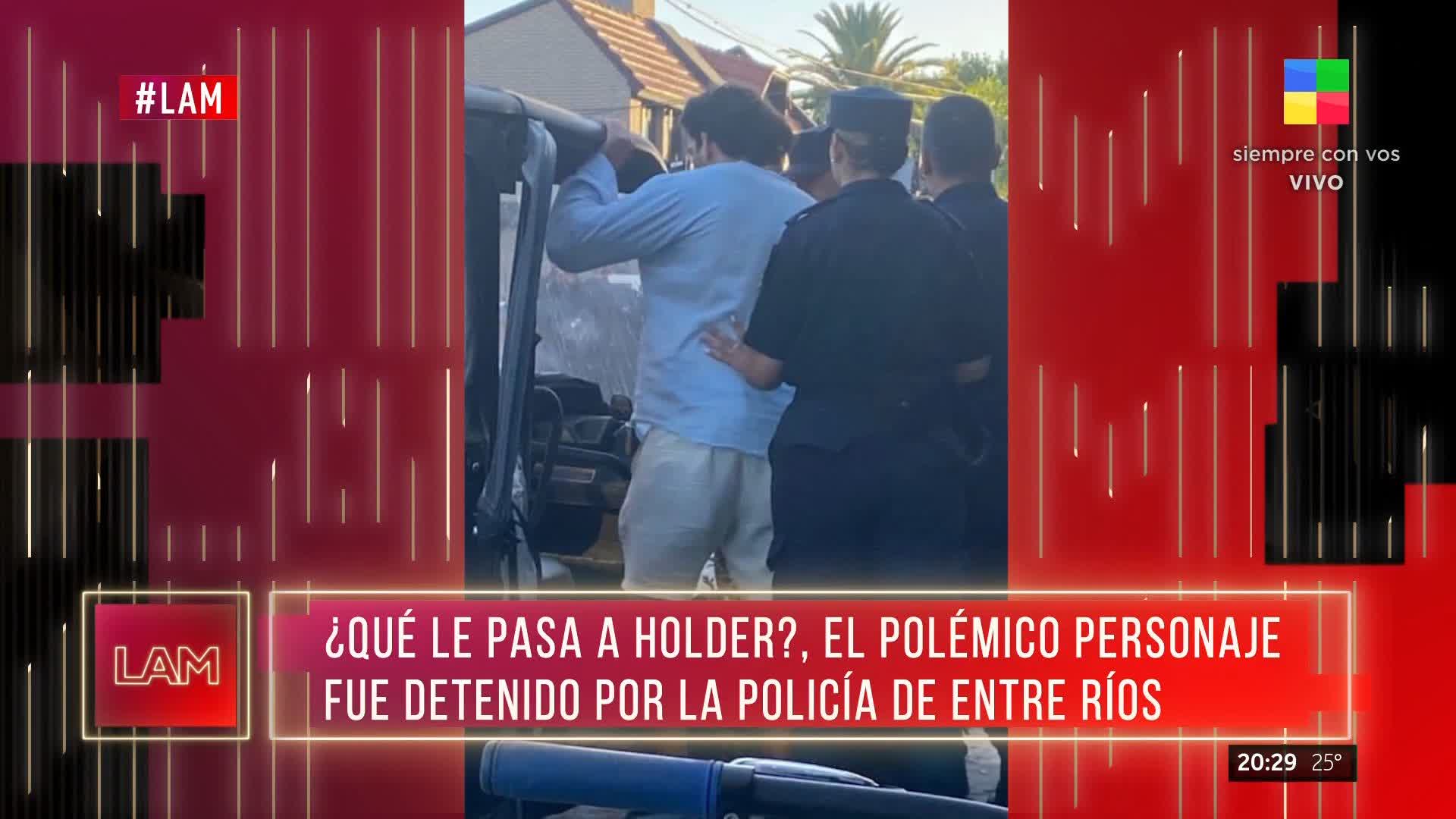 América TV on Twitter: "? ¿Qué pasa con Holder?: el polémico personaje fue detenido ? Sucedió en Entre Ríos y fue demorado por ruidos molestos. Cc #LAM en América TV ? @elejercitodelam @