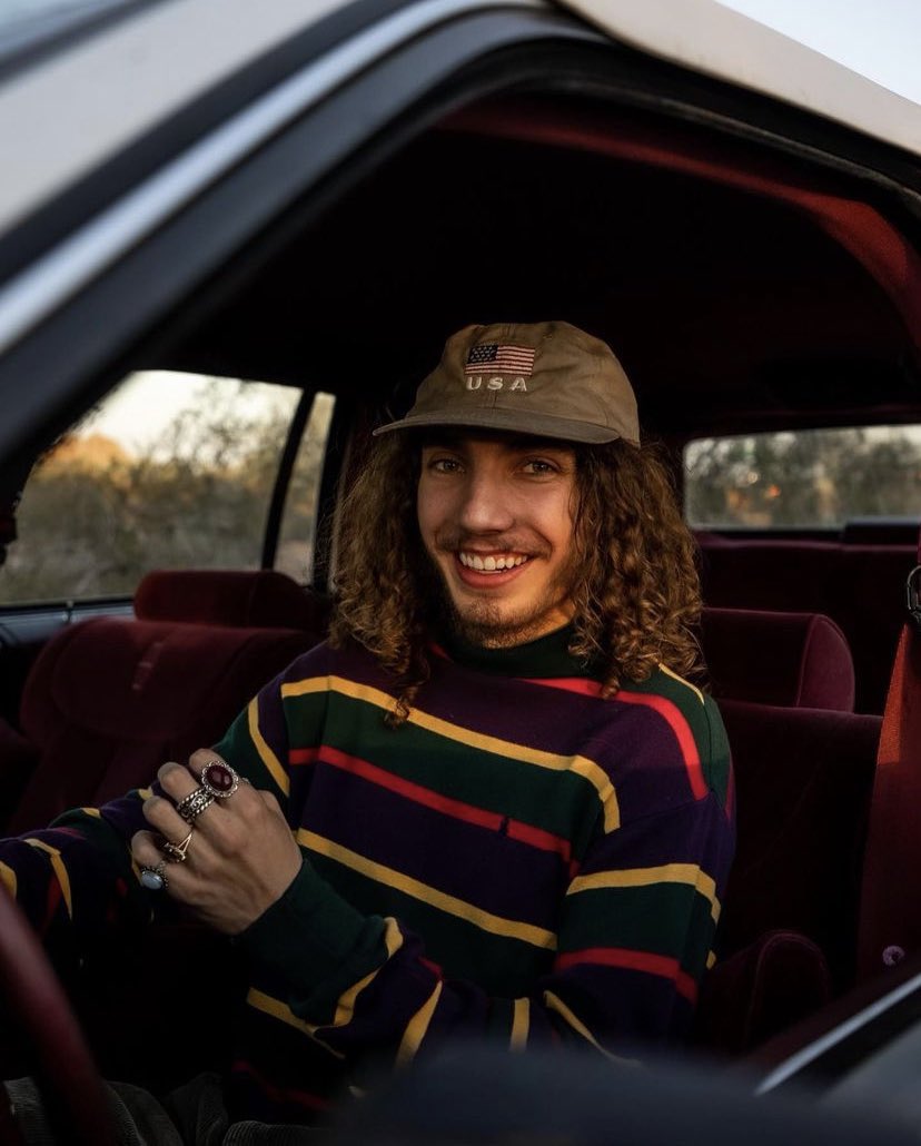 yehme2's tweet photo. RIP LEGEND https://t.co/kKNXQga3iO