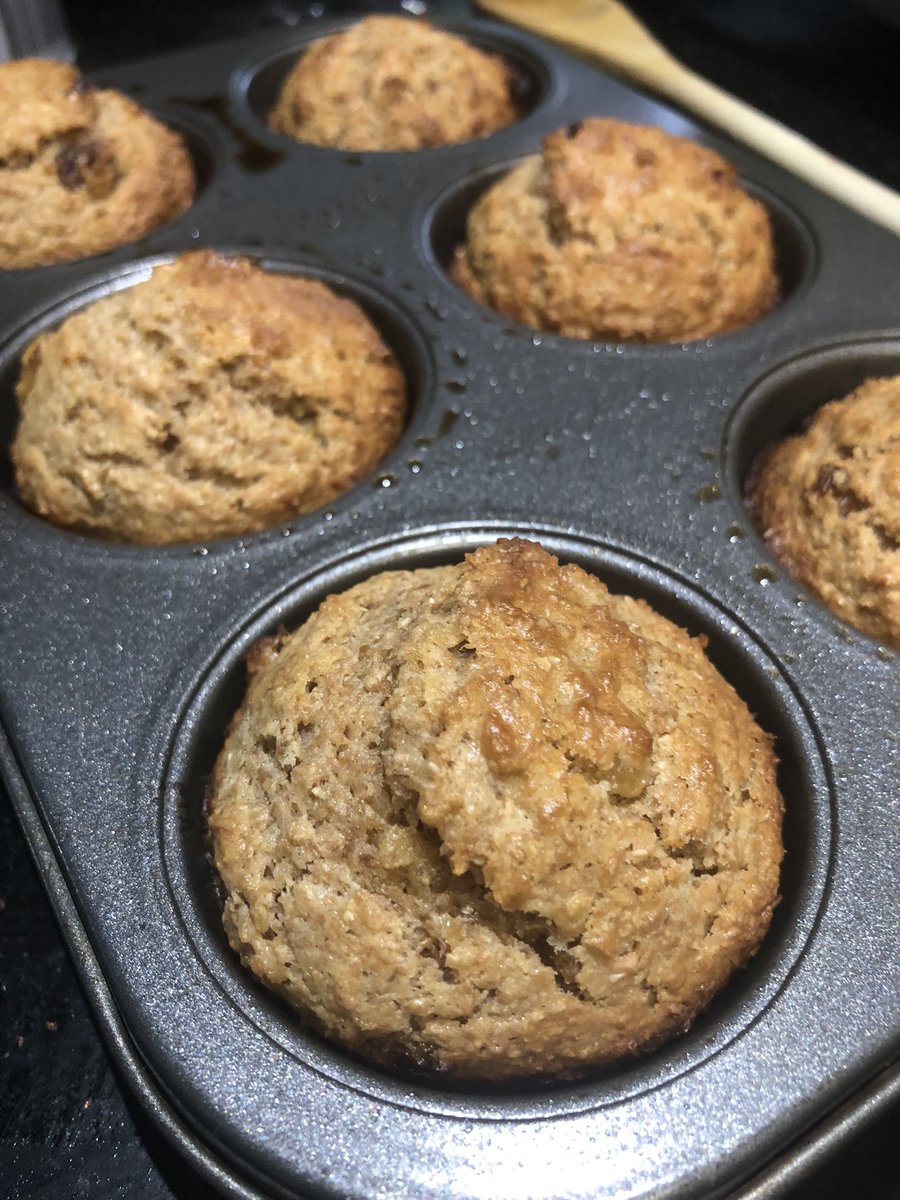 Monday muffins can be a thing and I am on board for this Monday. #easybaking #branmuffins